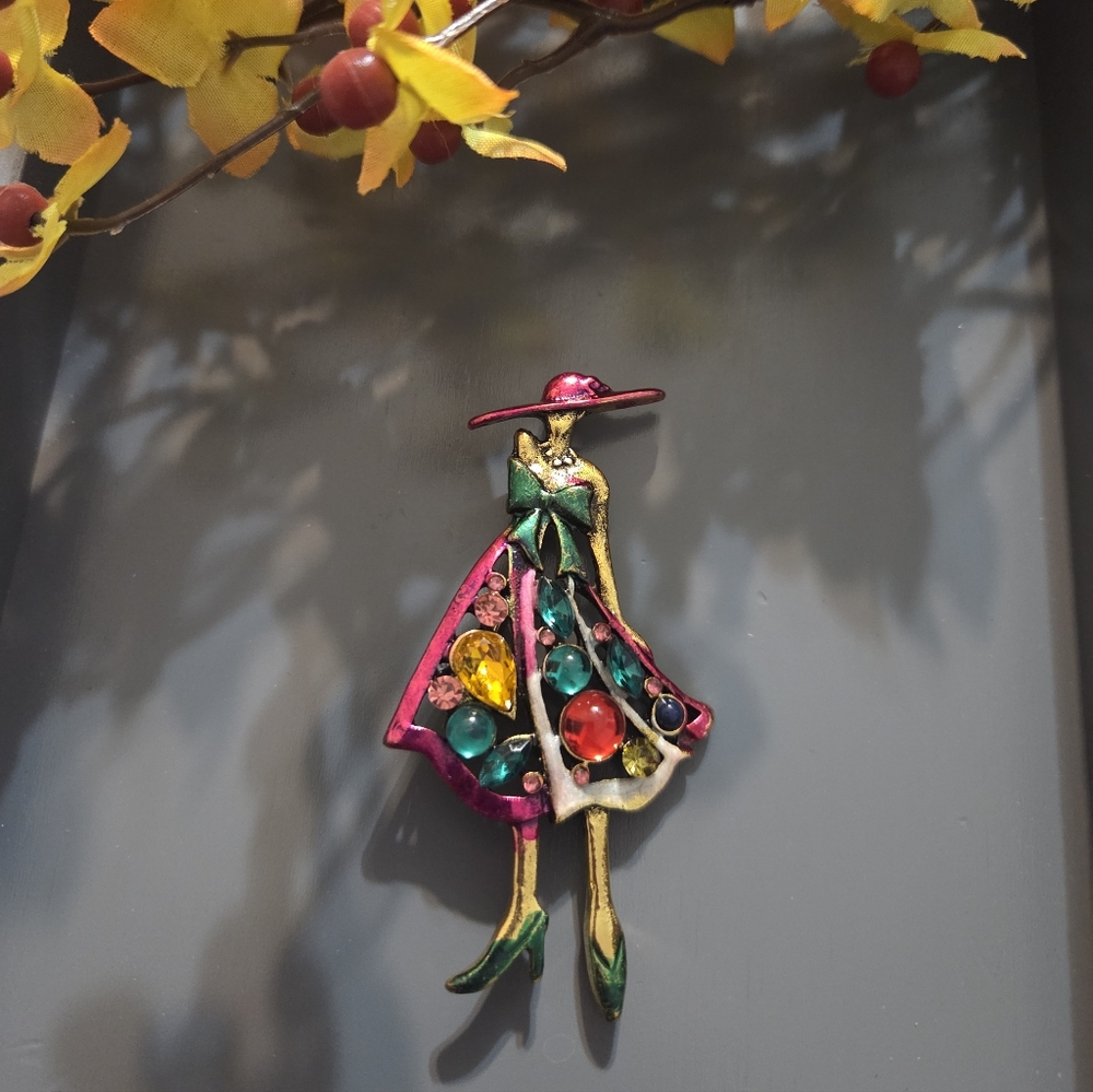 Colorful Fashion Lady Brooch - Picture 2 of 3